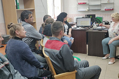 05 чэрвеня 2025 РУП «Барысаўскі ЦСМС правёў семінар-практыкум для спецыялістаў ТАА «Экатрэйд» на тэму «Асабістая гігіена. Рэкамендацыі па правілах санітарнай падрыхтоўкі»